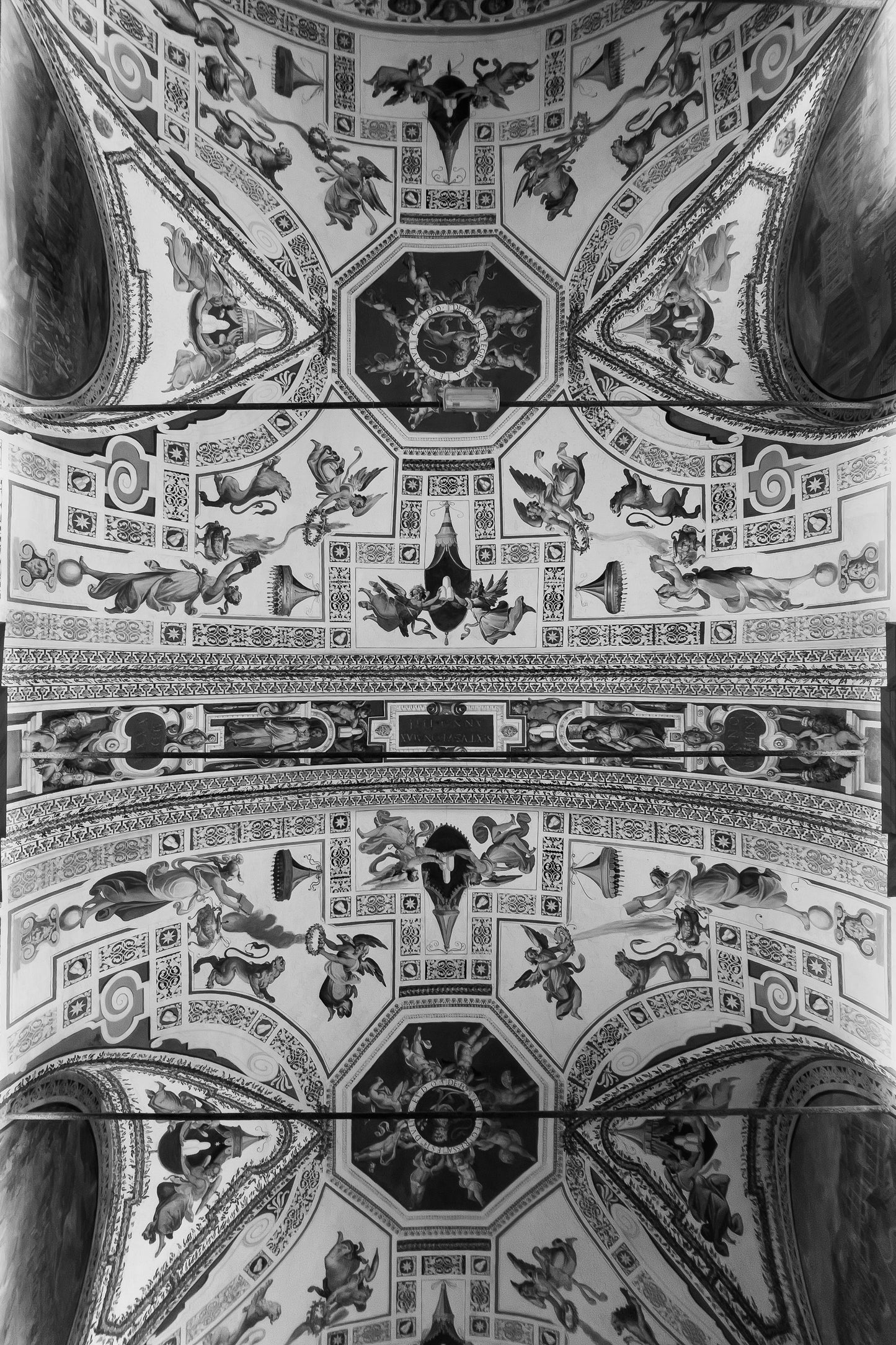 Museu do Vaticano | 2025 (P&B) - Ref 154