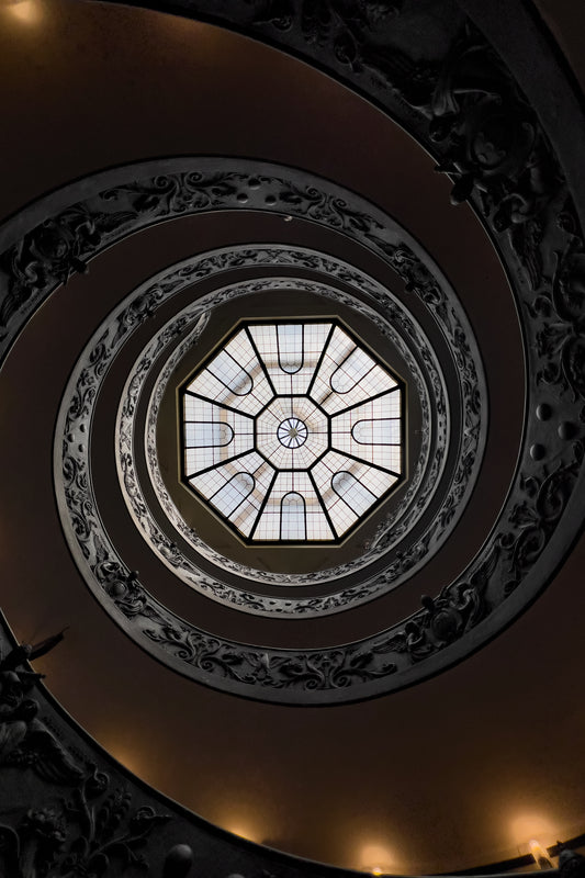 Escada Bramante Museu do Vaticano | 2025 (Colorido) - Ref 23